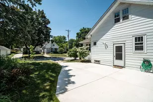 7722 W Mt Vernon Ave, Milwaukee, WI 53213 - Photo 32