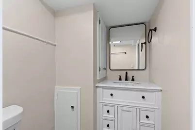 2831 S 76th St, West Allis, WI 53219 - Photo 20