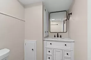 2831 S 76th St, West Allis, WI 53219 - Photo 20