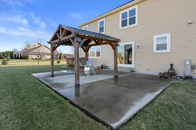 N42W22770  Beacon Ct, Pewaukee, WI 53072 - Photo 40