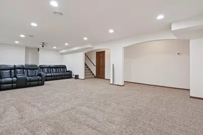 N42W22770  Beacon Ct, Pewaukee, WI 53072 - Photo 34