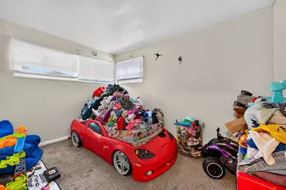 5322 N 58th St, Milwaukee, WI 53218 - Photo 10