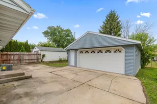 8030 W Colfax Ct, Milwaukee, WI 53218 - Photo 22