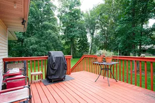 N1496 Meadow Ridge Rd, Greenfield, WI 54601 - Photo 6
