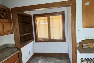 2770 N Grant Blvd, Milwaukee, WI 53210 - Photo 8