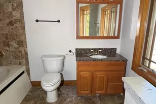 2770 N Grant Blvd, Milwaukee, WI 53210 - Photo 20