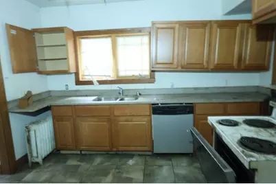 2770 N Grant Blvd, Milwaukee, WI 53210 - Photo 4