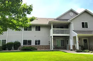 W197N17086 Stonewall Dr, Jackson, WI 53037 - Photo 1