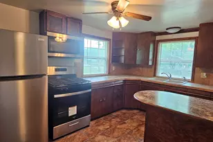 11102 82nd St, Pleasant Prairie, WI 53158 - Photo 10