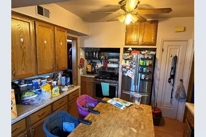 4221 N 19th Pl, Milwaukee, WI 53209 - Photo 8