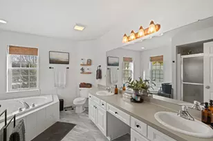 304 Woodlands Ct, Hartland, WI 53029 - Photo 34