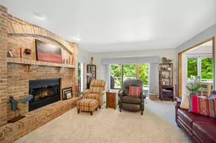 2819 Killarney Ct, West Bend, WI 53095 - Photo 14
