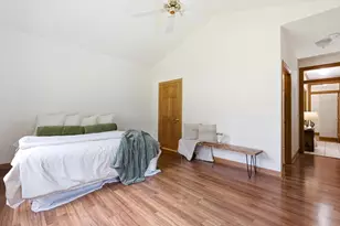 291 Cardinal Ln, Hartland, WI 53029 - Photo 12