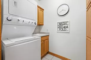 291 Cardinal Ln, Hartland, WI 53029 - Photo 16