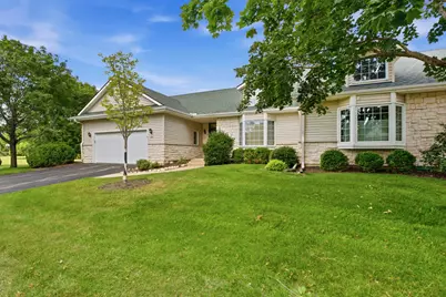291  Cardinal Ln, Hartland, WI 53029 - Photo 1