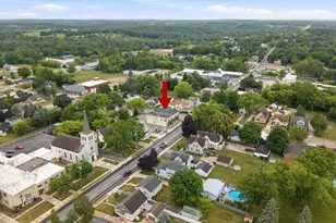 323 Fredonia Ave, Fredonia, WI 53021 - Photo 6