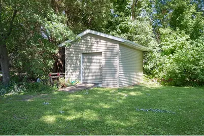 826 N Main St, Hartford, WI 53027 - Photo 12