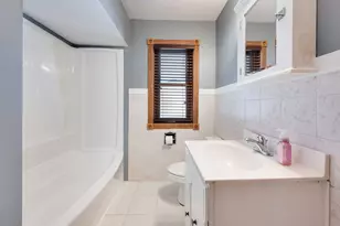 826 N Main St, Hartford, WI 53027 - Photo 10