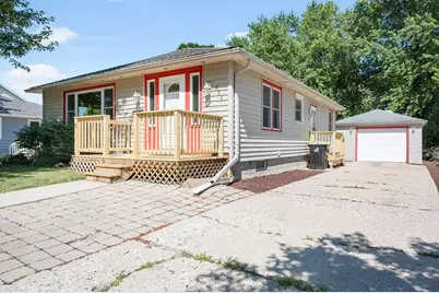 826 N Main St, Hartford, WI 53027 - Photo 14