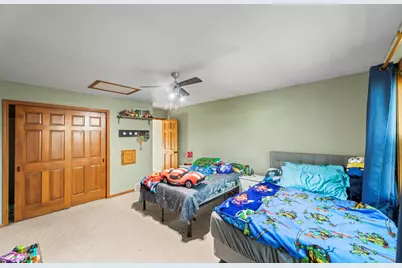 612  Sweetbriar Ln, Watertown, WI 53098 - Photo 36