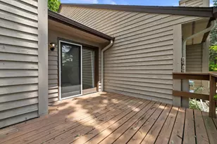 1335 Hickory Dr, Waukesha, WI 53186 - Photo 4