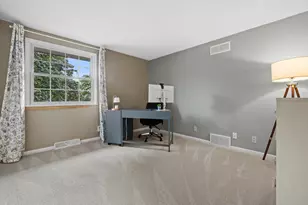 1 Shorewood Ct, Racine, WI 53402 - Photo 30