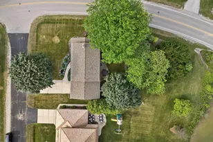 1 Shorewood Ct, Racine, WI 53402 - Photo 38