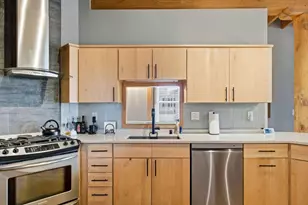418 N 3rd St, Milwaukee, WI 53203 - Photo 10