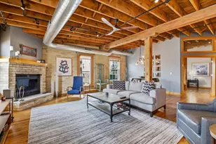 418 N 3rd St, Milwaukee, WI 53203 - Photo 18