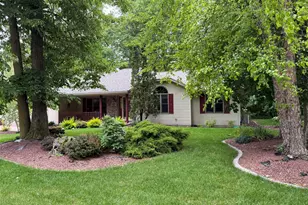 1912 Mapletree Rd, Howards Grove, WI 53083 - Photo 2