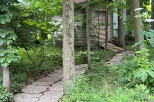 1912 Mapletree Rd, Howards Grove, WI 53083 - Photo 8