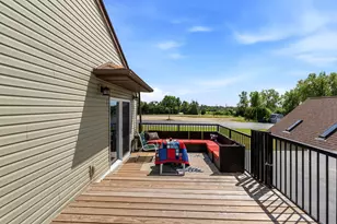 2201 Stonecroft Dr, Grafton, WI 53024 - Photo 24