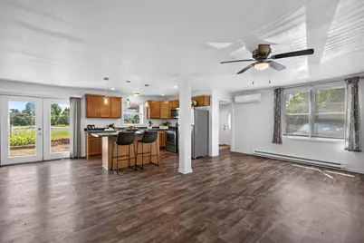 2201  Stonecroft Dr #2203, Grafton, WI 53024 - Photo 10