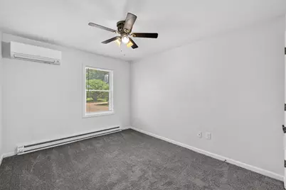 2201  Stonecroft Dr #2203, Grafton, WI 53024 - Photo 20