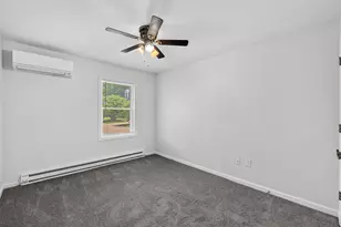 2201 Stonecroft Dr, Grafton, WI 53024 - Photo 20