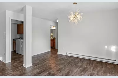 2201  Stonecroft Dr #2203, Grafton, WI 53024 - Photo 12