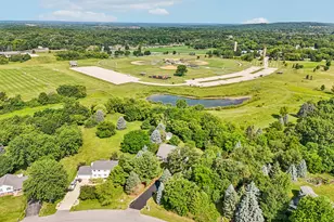 W316S2825 Roberts Rd, Genesee, WI 53188 - Photo 26
