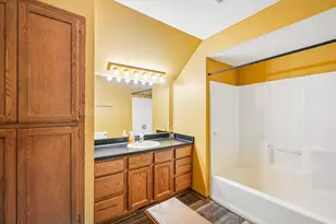 W316S2825 Roberts Rd, Genesee, WI 53188 - Photo 16