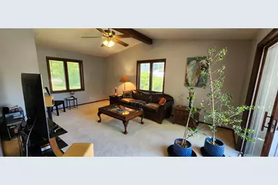 1707  Miller Rd, Lake Geneva, WI 53147 - Photo 4
