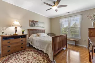 4 Gas Light Dr, Racine, WI 53403 - Photo 16