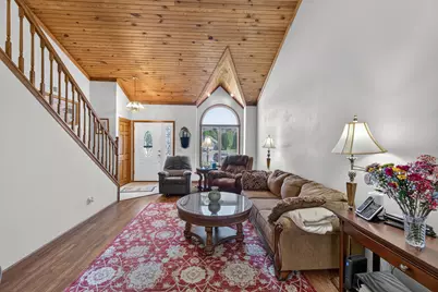 1701  Carrie Ln, West Bend, WI 53095 - Photo 2