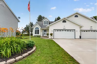 1701  Carrie Ln, West Bend, WI 53095 - Photo 20