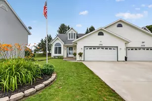 1701 Carrie Ln, West Bend, WI 53095 - Photo 20