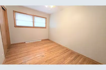 4321 N 75th St, Milwaukee, WI 53216 - Photo 12