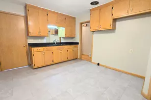 4321 N 75th St, Milwaukee, WI 53216 - Photo 10