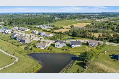 2256  River Bend Rd, Grafton, WI 53024 - Photo 56