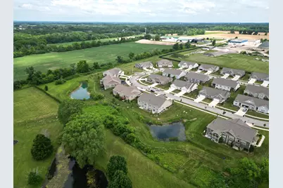 7871 W Park Cir Way, Franklin, WI 53132 - Photo 30