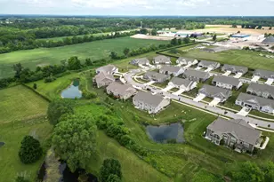 7871 W Park Cir Way, Franklin, WI 53132 - Photo 30