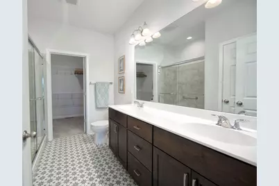 7871 W Park Cir Way, Franklin, WI 53132 - Photo 14