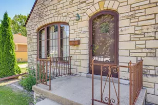4359 N 82nd St, Milwaukee, WI 53222 - Photo 32